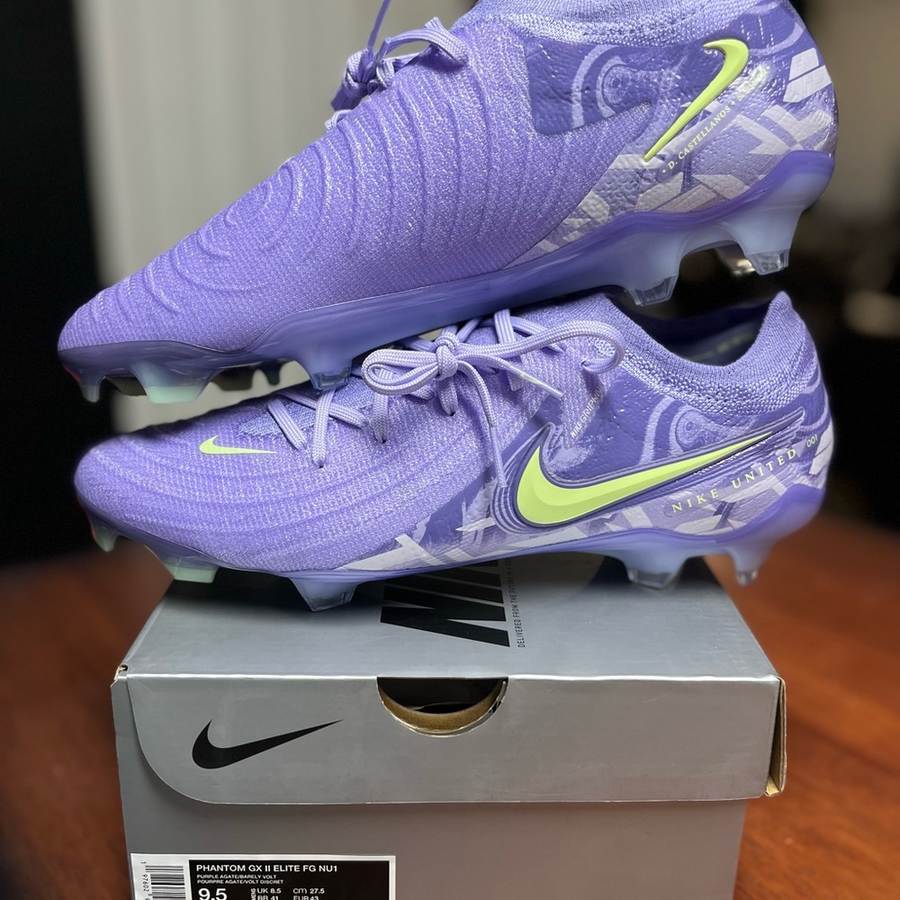 Nike Phantom GX II Elite FG-NU1 - Size 9.5 Men’s (w/ Draw String Soccer Bag)